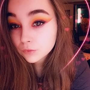 Meet your Posher, Katelynn